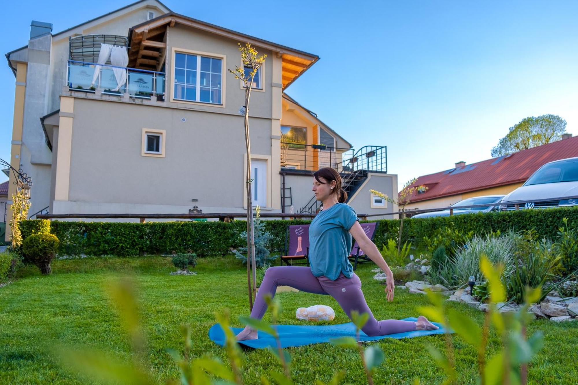Hotel Tommy Wellness & Spa Наход Экстерьер фото