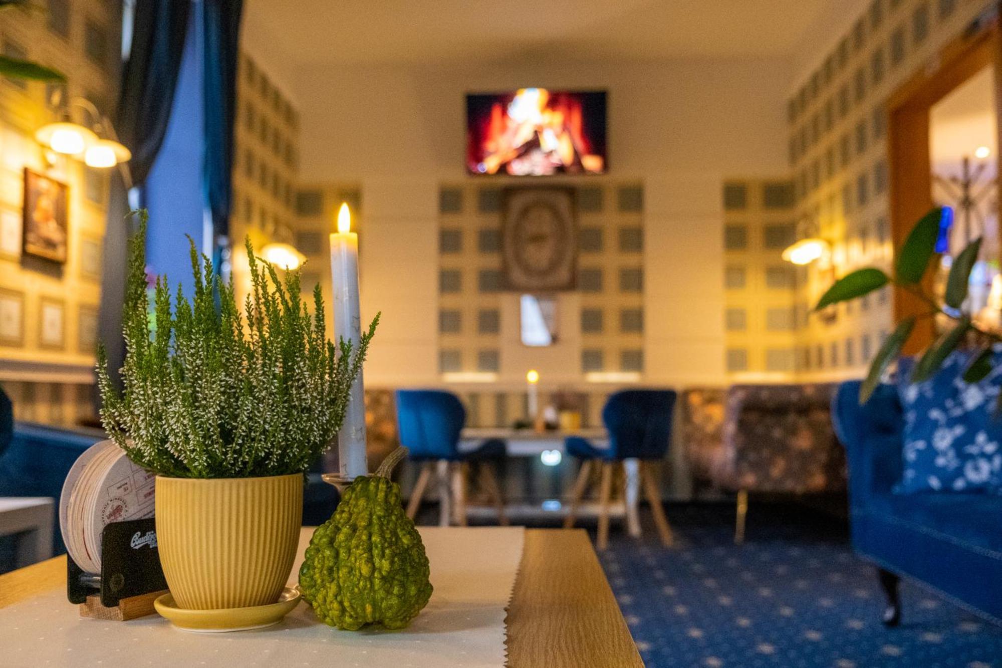 Hotel Tommy Wellness & Spa Наход Экстерьер фото
